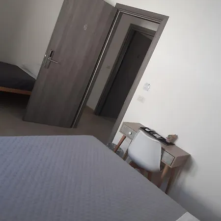 بيت ريفي Eliseo's *